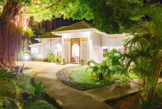 Moorea Beach Lodge Dış mekan fotoğraf